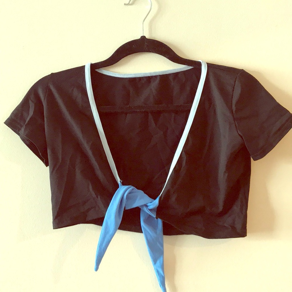 Short sleeve leotard wrap